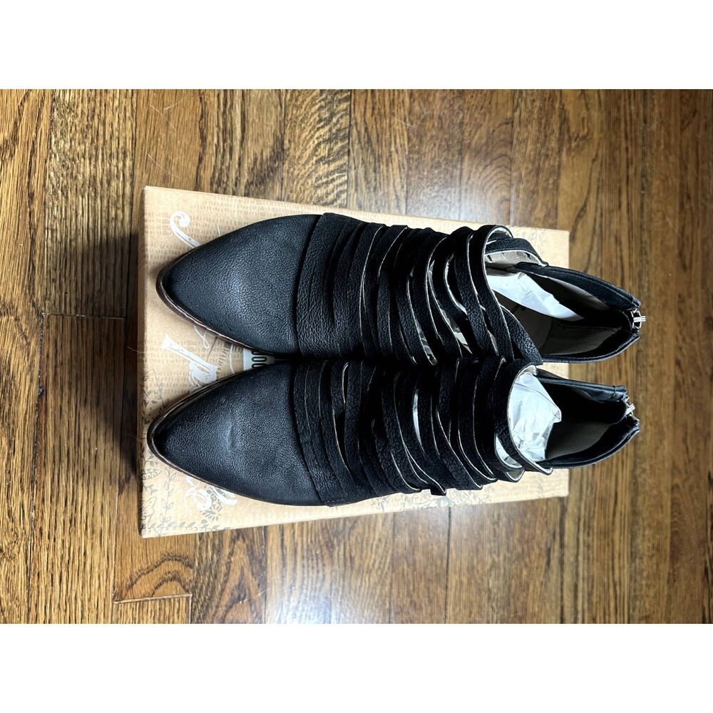 NIB Free People Lost Valley Leather Ankle Boot in Washed Black Women's Size 38 - Picture 9 of 15